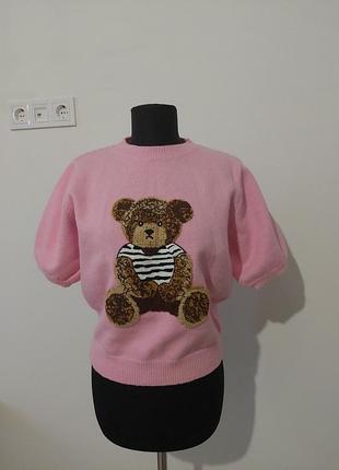 Светр з ведмедиком