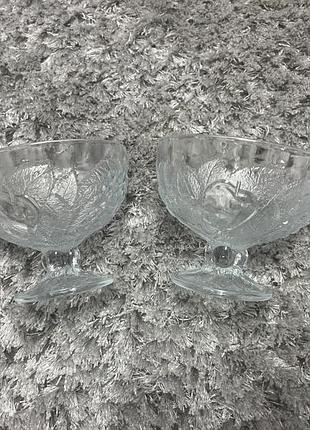 Десертниця скляна