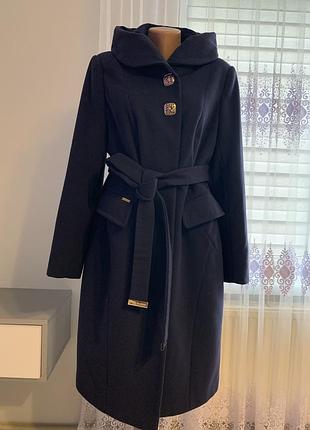 Осіннє пальто