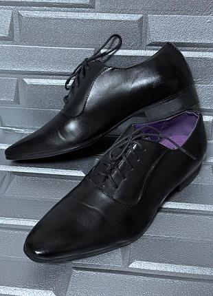 Туфлі чоловічі 40 розмір класичні чорні нарядні