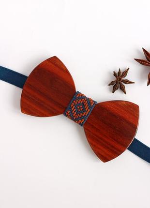 Дерев"яний метелик з вишивкою / краватка метелик з дерева і ручною вишивкою
