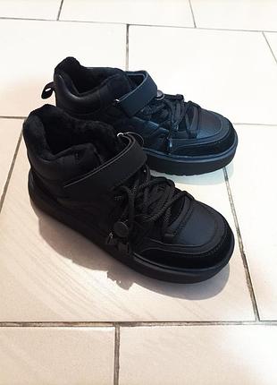 Ботинки осенние для девочки.