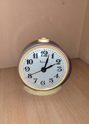Будильник вітязь механічний срср
