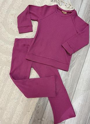 Костюм для дівчинки