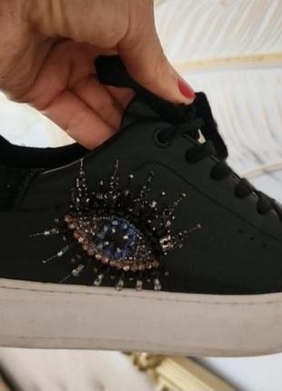 Кроссовки женские 39р