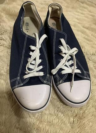 Кели великий розмір