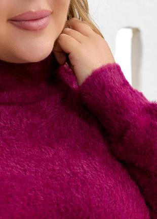 Теплий ангоровий пухнастий светр світер водолазка під горло травка