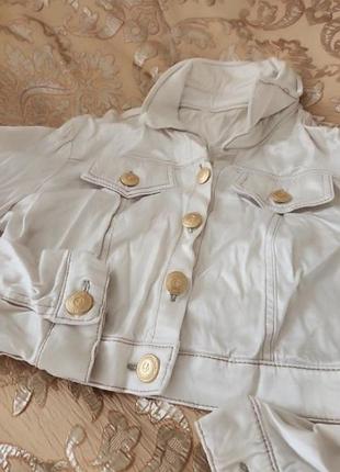 Піджак жіночий атласний