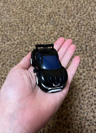 Маленька машинка