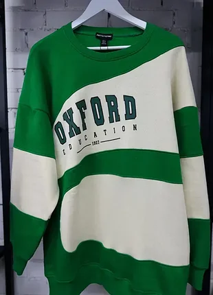 Утепленный удлиненный свитшот pretty little thing l зеленый с кремовым (12345759)