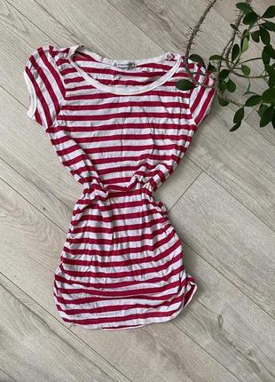 Фирменная майка по фигуре в полоску