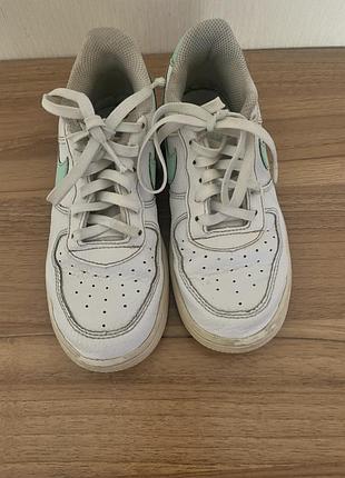 Кросівки для дітей