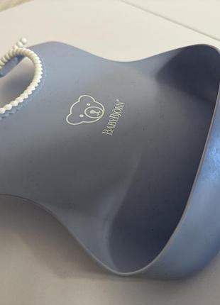 Слюнявчик babybjorn