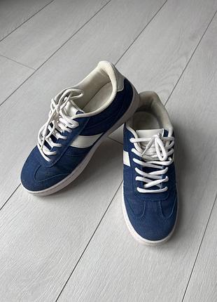 Продам кеди недорого розмір 37