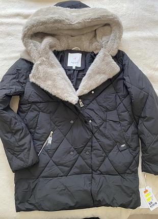Зимня куртка з хутром