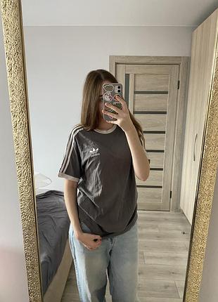 Футболка adidas