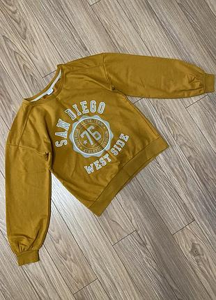 Світшот жіночий, розмір s.