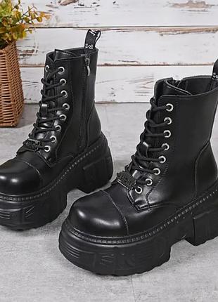 Сапожки new rock на платформе