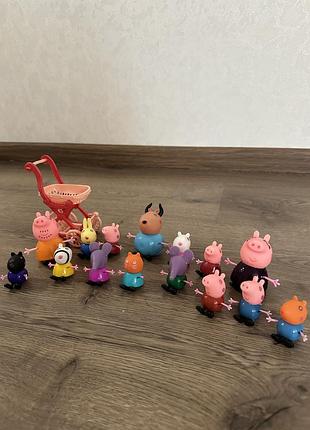 Набор пластиковых игрушек свинка пеппа
