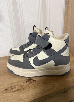 Зимові кросівки на овчині