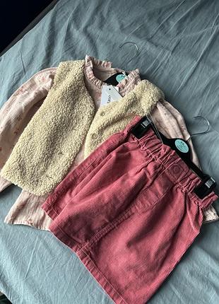 Красивий комплект на дівчинку george