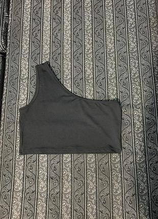 Топ чорний на одне плече розмір м