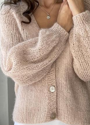 В'язаний светр від vanessa alexandra