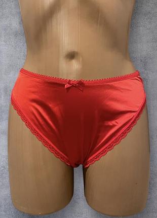 Трусики жіночі атласні червоні