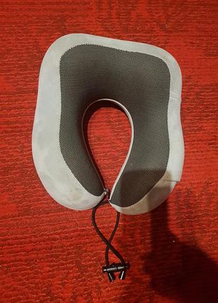 Подушка под шею