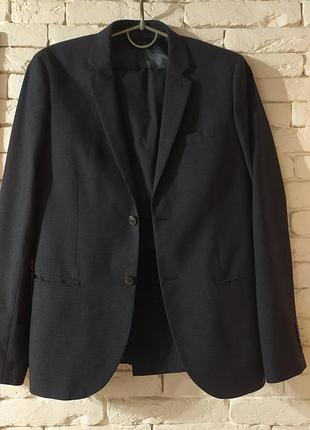 Костюм мужской классический