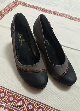 Туфли женские заменитель размер 37/38