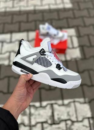 Чоловічі кросівки nike air jordan 4 white grey black fur / smb+ 🔗