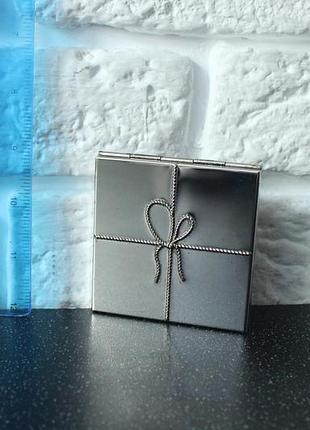 Wedgwood vera wang фірмове ніжне дзеркальце для макіяжу. срібне покриття.