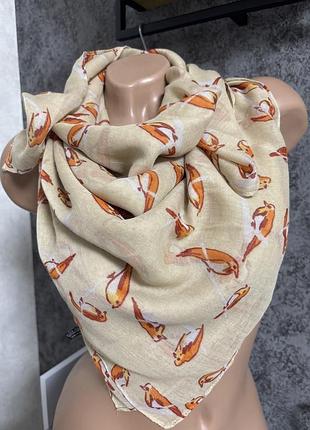 Шарф /палантин бежевий пташка, 100%віскоза