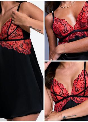 Красива нічна сорочка, пеньюар.