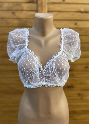 Топик белый.