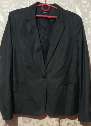 Жіночий піджак