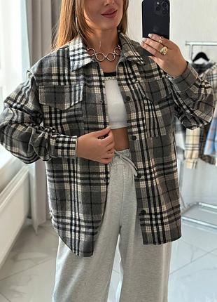Кашемировая теплая оверсайз рубашка в клетку в клетку на кнопках