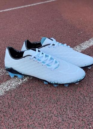 Бутси nike hypervenom, при контакті з водою змінюють колір, розмір 43, устілка 27,5.оригільні з коробкою. нові - проліт з розміром.