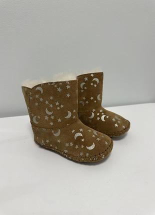 Оригінальні ugg на дівчинку