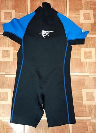 Гидрокостюм