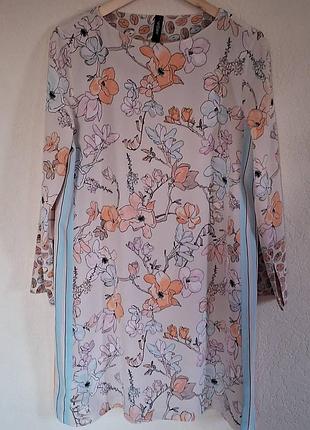 Сукня шовк
жіноча