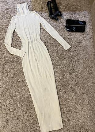 Сукня в підлогу під горло молочна рубчик