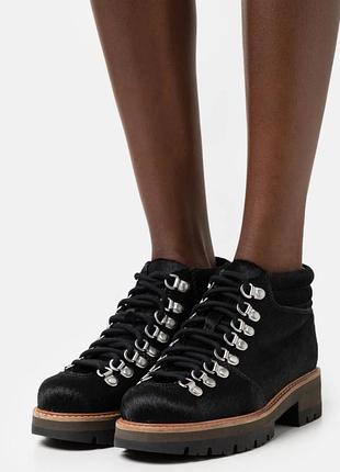 Черевики clarks