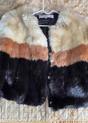 Шубка від elisabetta franch