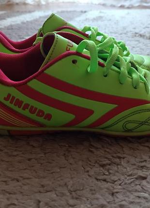 Сороконожки футбольные