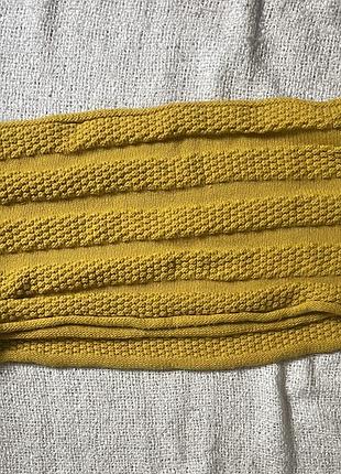 Вʼязаний хомут- капор гірчично жовтого кольору