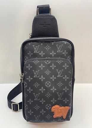 Br s чоловічий слінг louis vuitton avenue nm monogram eclipse, чорний