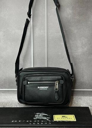 Br s сумка burberry небольшого размера через плечо черная с белым лого  s 068-3