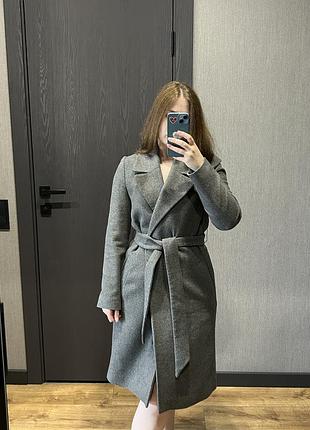 Жіноче сіре пальто stradivarius розмір xs